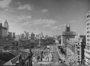 São Paulo, desde os seus primordios tem sinonimo de grandeza e conquista, algo que qualquer ser humano busca conquistar. um-lugar-onde-crescimento-e-sucesso-andam-juntos-e-sao-paulo